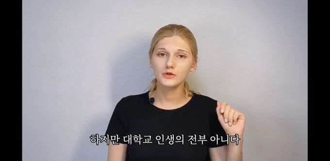 썸네일-소련여자 러시아 여행간거 보는데 댓글 너무 웃겨-이미지