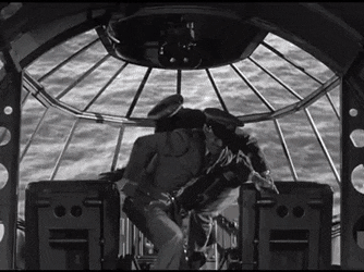 썸네일-히치콕이 1940년에 비행기 추락씬을 찍은 방법.GIF-이미지