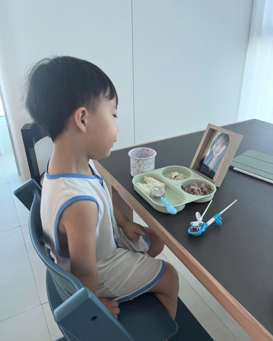 썸네일-태하처럼 엄마 사랑하는 아기 첨 봤다.jpg-이미지