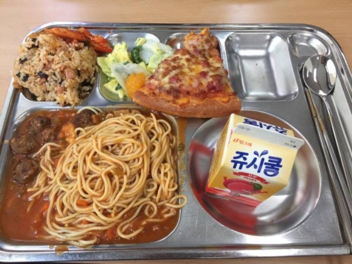 nokbeon.net-급식 때 인기 많던 스파게티와의 조합.jpg-7번 이미지