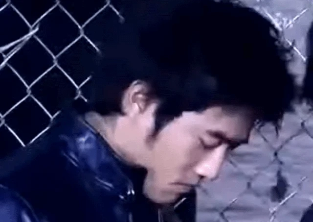 영화 늑대의 유혹.gif | 인스티즈